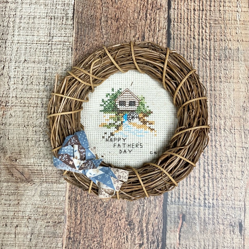 Handmade Happy Fathers Day Cross Stitch Grapevine Wreath Cabin Decor 6 Inch